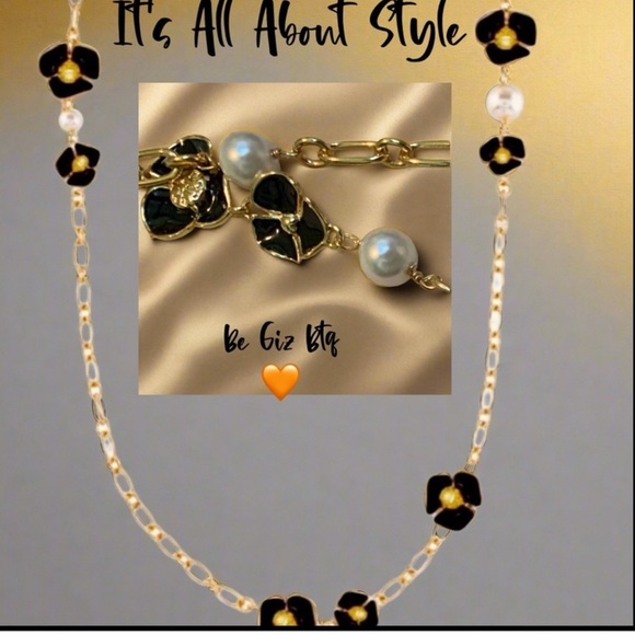 Authentic Tory Burch Black And Gold Necklace At Awesome Price To Buy Now & Save - Picture 7 of 7